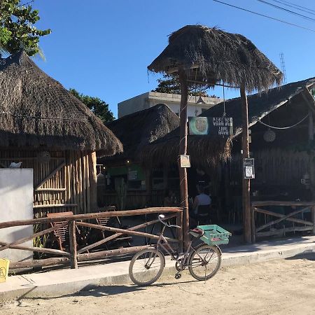 Eco Hostel Casa Del Agua Isla Holbox Bagian luar foto